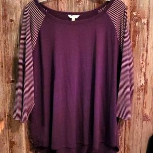 Never worn 3/4 length sleeve shirt